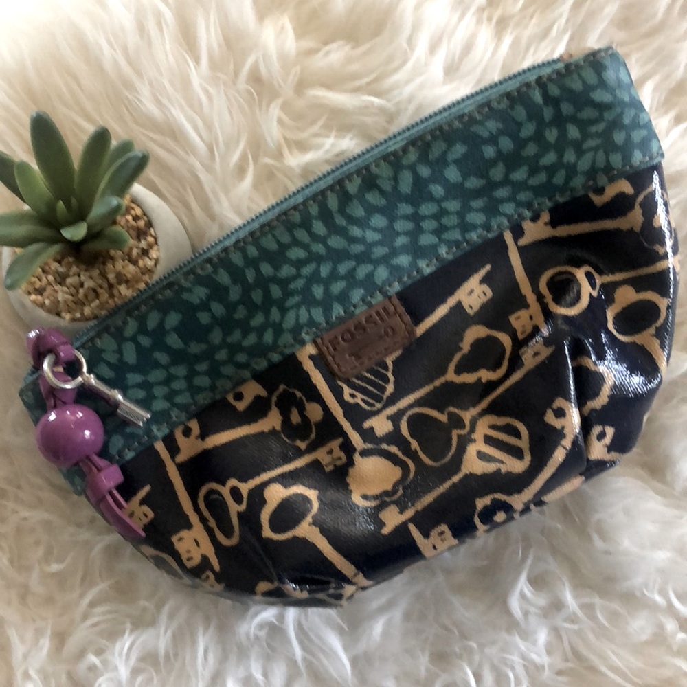 FOSSIL Vintage KEY-PER Coated Canvas &Fabric POUCH Navy/Aqua 8”x5”x2”EUC